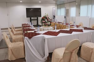 thumbnail: Banquet hall