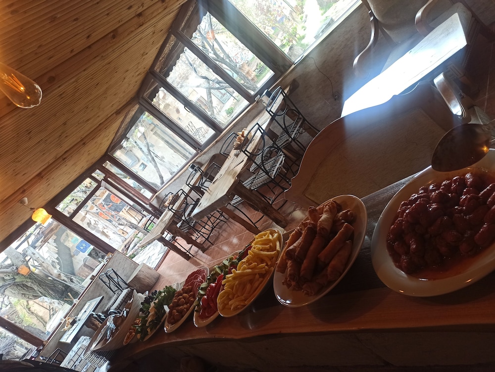 Restaurant-cafeteria
