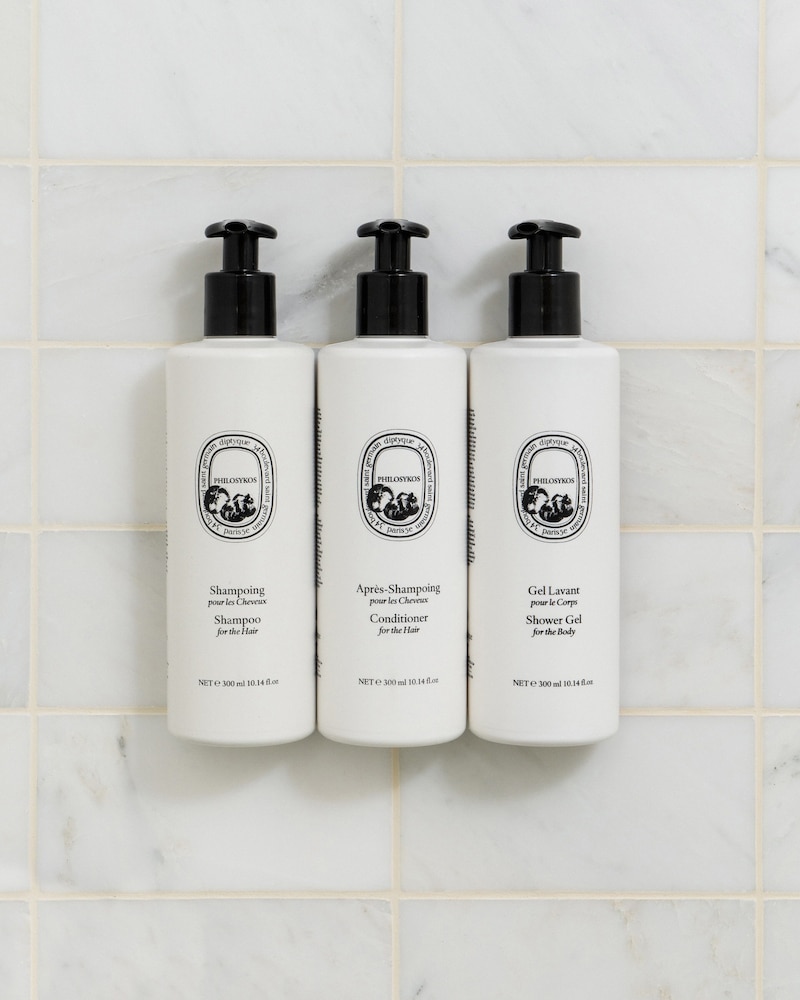 Bathroom amenities