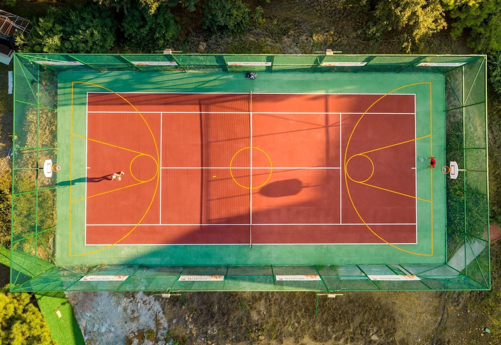 Sport court