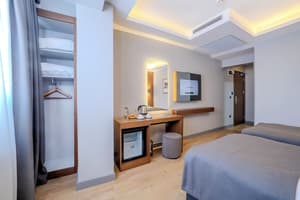 thumbnail: Room