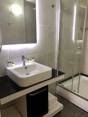 thumbnail: Bathroom sink