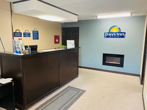 thumbnail: Reception