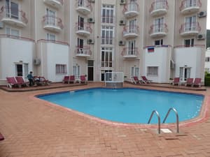 thumbnail: Outdoor pool