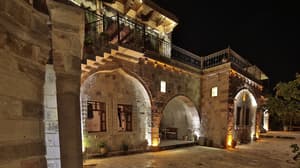 thumbnail: Exterior