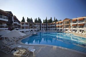 thumbnail: Outdoor pool