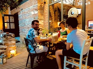 thumbnail: Restaurant
