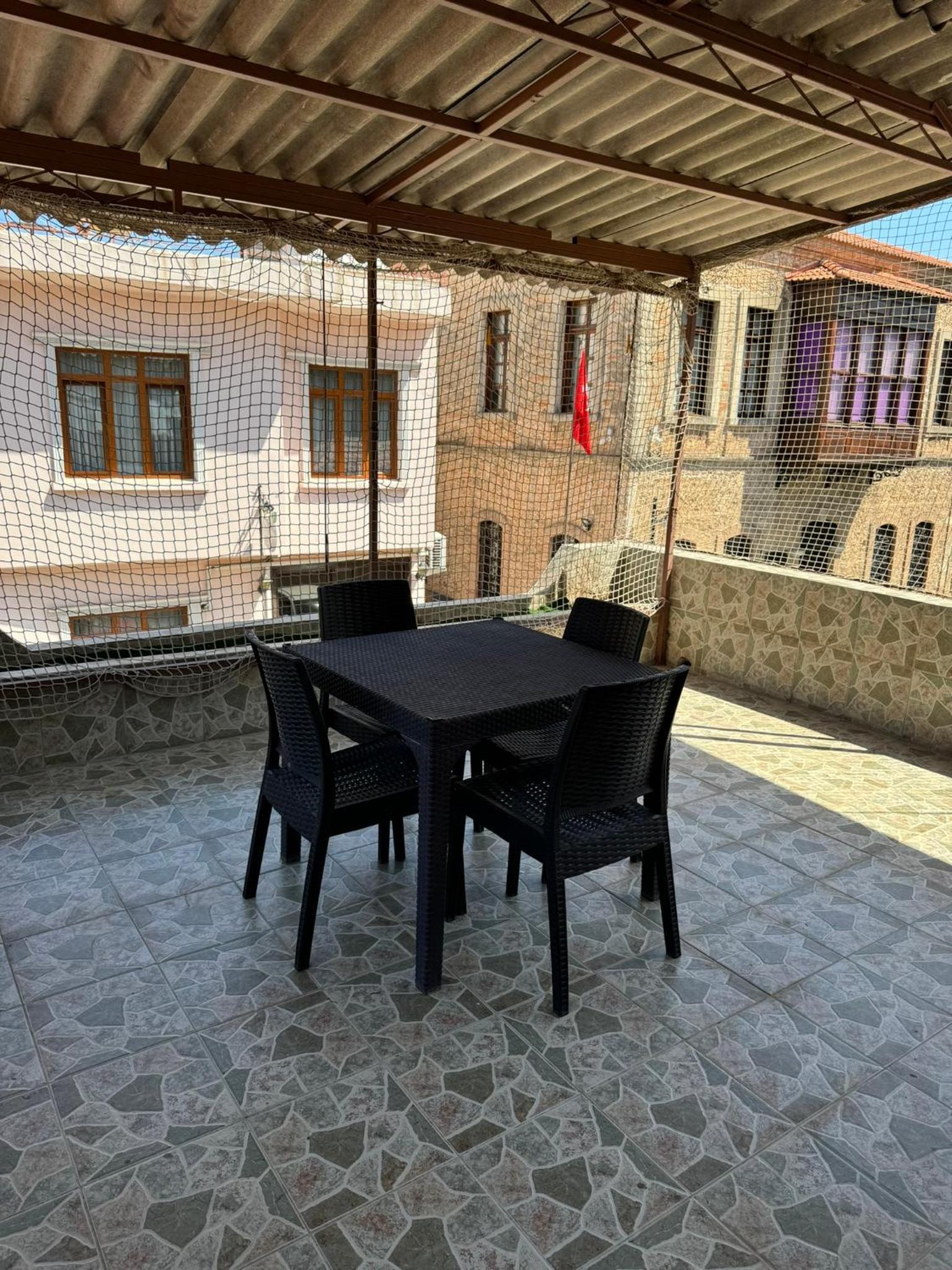 Restaurant-cafeteria