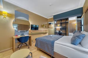 thumbnail: Room