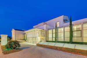 thumbnail: Exterior