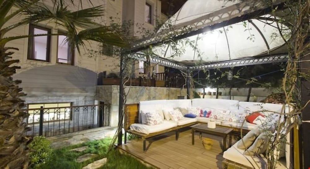 Gazebo