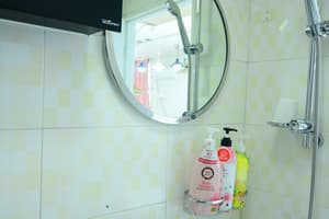 thumbnail: Bathroom shower