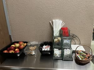 thumbnail: Breakfast area
