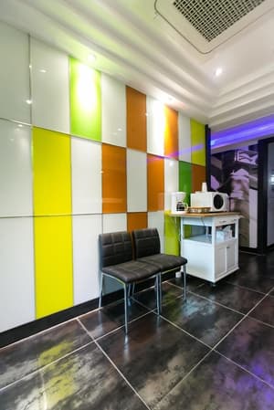 thumbnail: Interior