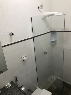thumbnail: Bathroom shower
