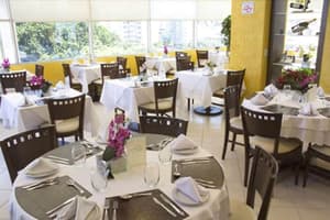 thumbnail: Restaurant