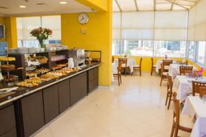 thumbnail: Breakfast area