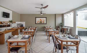 thumbnail: Breakfast area