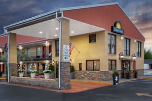 thumbnail: Exterior