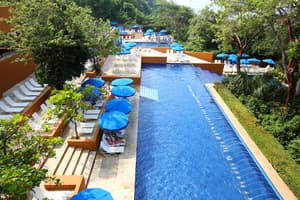 thumbnail: Pool