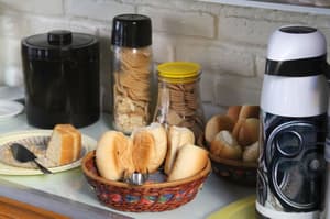 thumbnail: Breakfast area