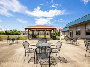 thumbnail: Terrace/patio