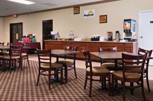 thumbnail: Breakfast area