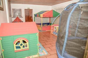 thumbnail: Interior