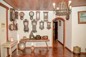 thumbnail: Interior