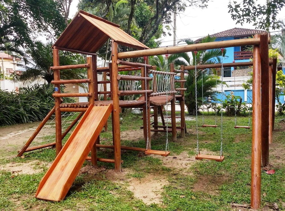 Children's play area - outdoor