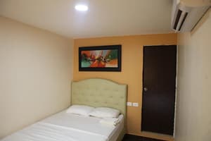 thumbnail: Room