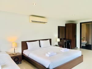 thumbnail: Room