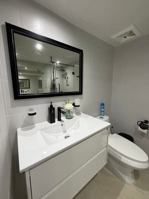 thumbnail: Bathroom