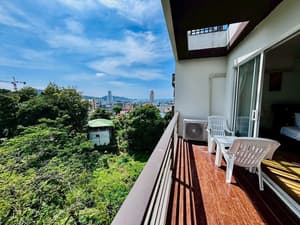 thumbnail: Balcony view