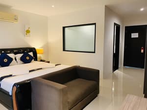 thumbnail: Room
