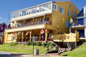 thumbnail: Exterior