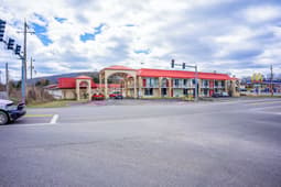 Ozark Junction mountain view by OYO