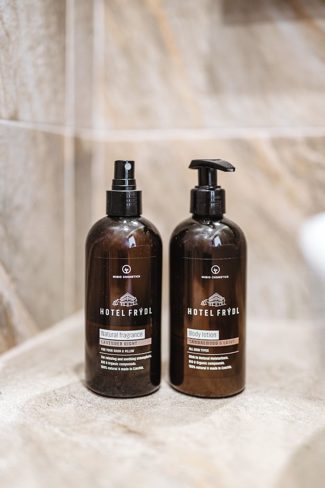 Bathroom amenities