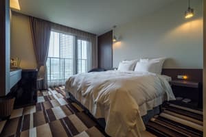 thumbnail: Room