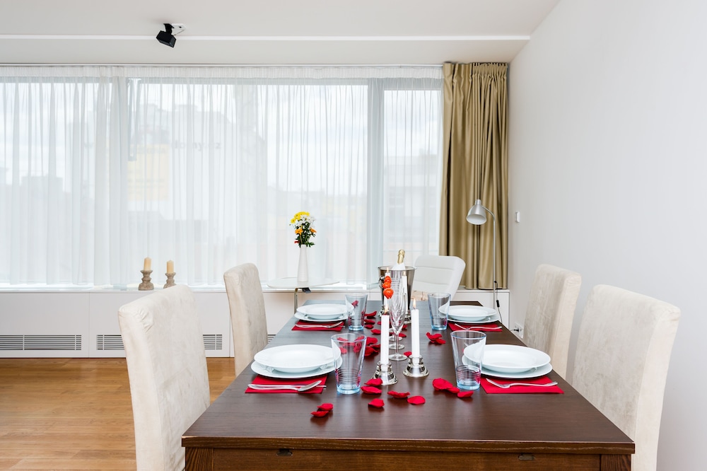 In-room dining