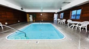 thumbnail: Pool