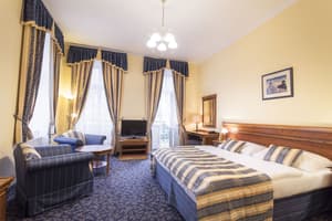 thumbnail: Room