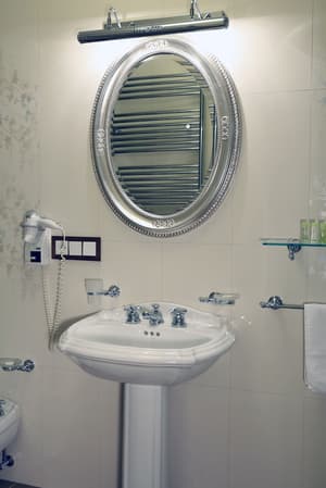 thumbnail: Bathroom