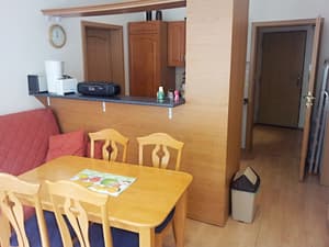 thumbnail: In-room dining