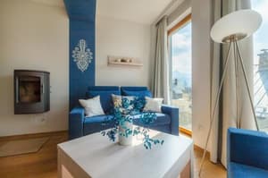 thumbnail: Interior