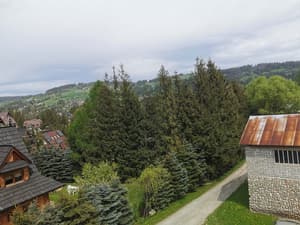 thumbnail: Exterior