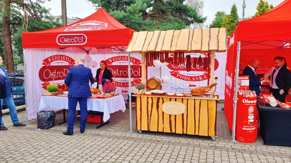 Outdoor banquet area