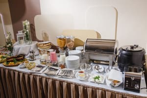 thumbnail: Restaurant