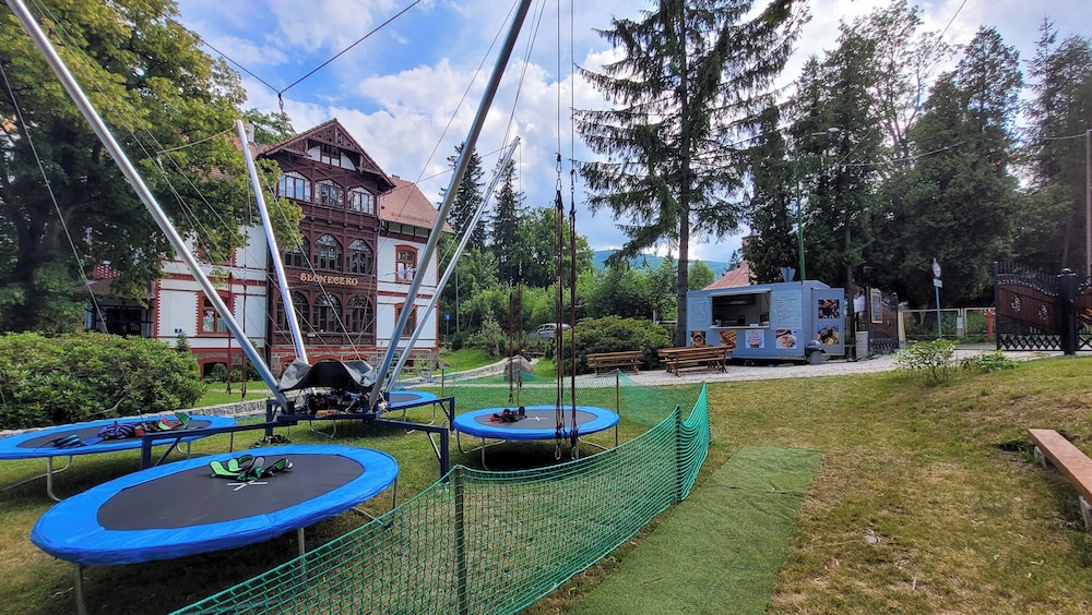 Children's play area - outdoor
