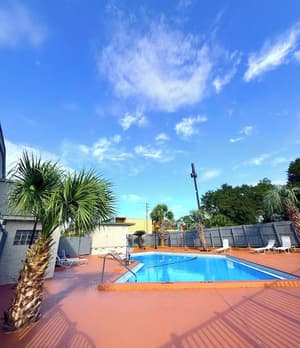 thumbnail: Outdoor pool